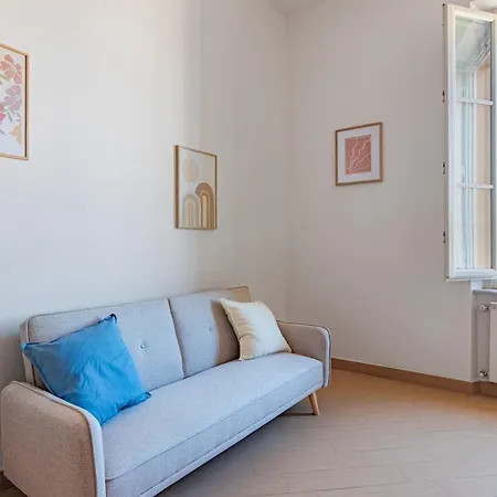 Apartment -cavour 8- 3 With Views - Near The Tower Pisa